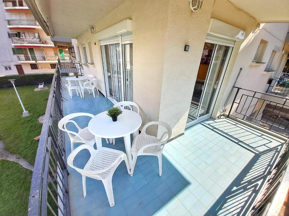 Apartamentos Casanostra ซาลอว์ ภายนอก รูปภาพ